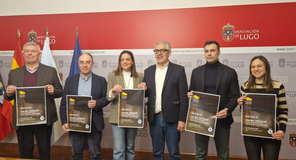 José Ramón Martínez (vicepresidente de la SGXX), José María Faílde (presidente de la SGXX), Carmela López (presidenta de la Diputación de Lugo), Miguel Fernández (alcalde de Lugo), Pablo Rivera (diputado provincial) y Vanessa Álvarez (SGXX), durante la presentación del 36 Congreso en Lugo.